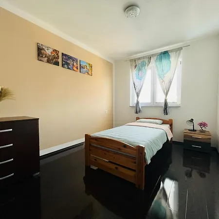 بيت للعطل Summer House Lejhana